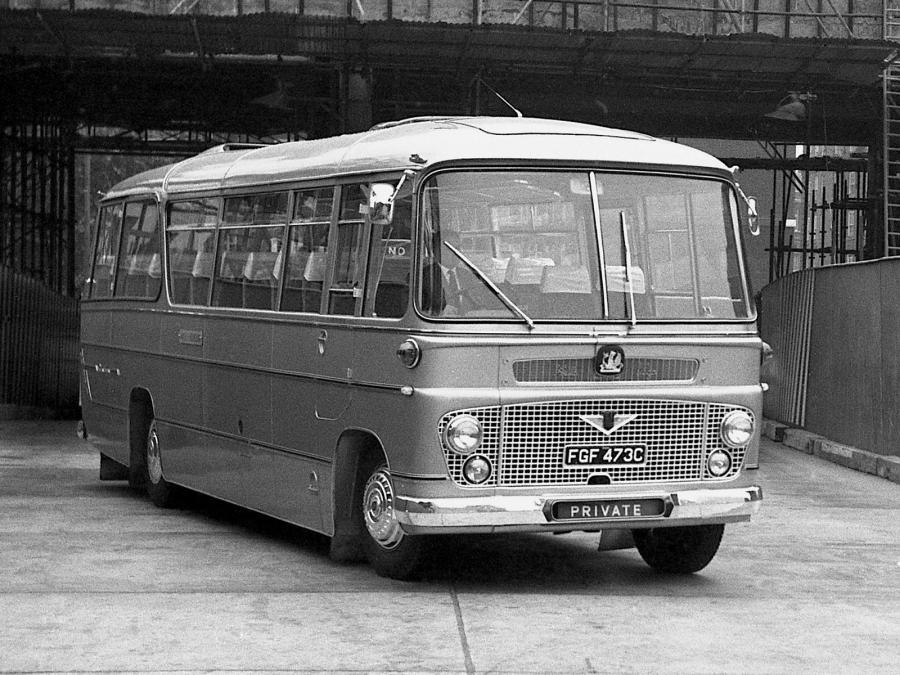 Bedford SB5 Duple Bella Vega (C41F) (UK) '1965